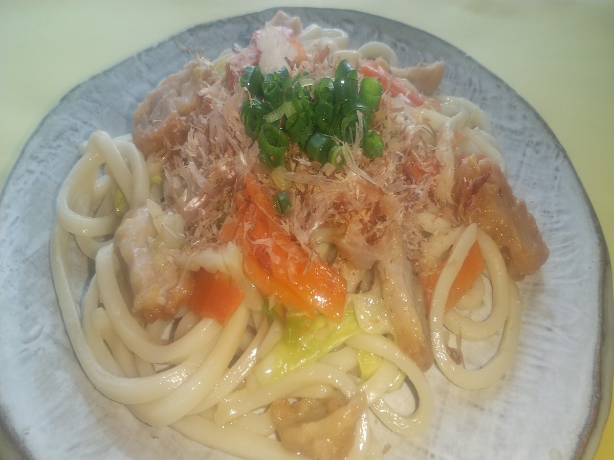 定番焼きうどん